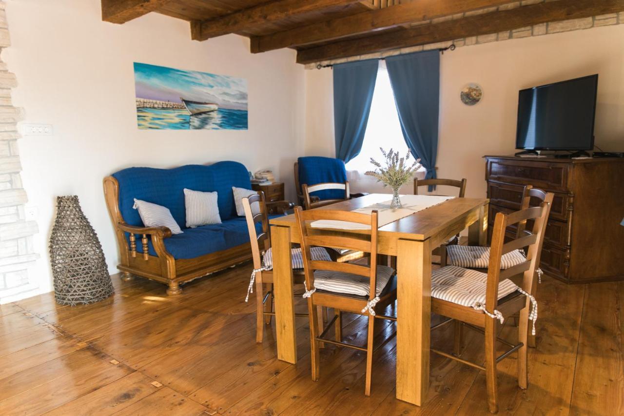 Rustic Apartment Mariva Ljubač Exteriör bild